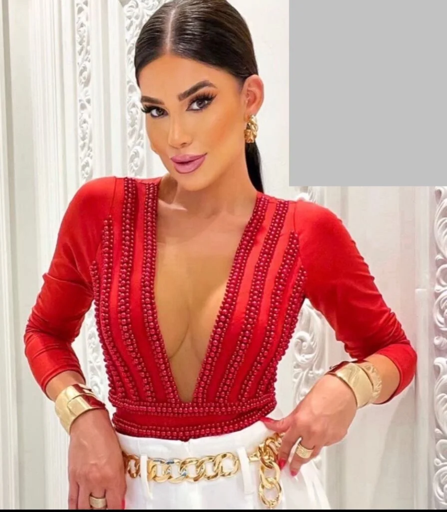Body e blusa com detalhes de tule e pérola M (2)